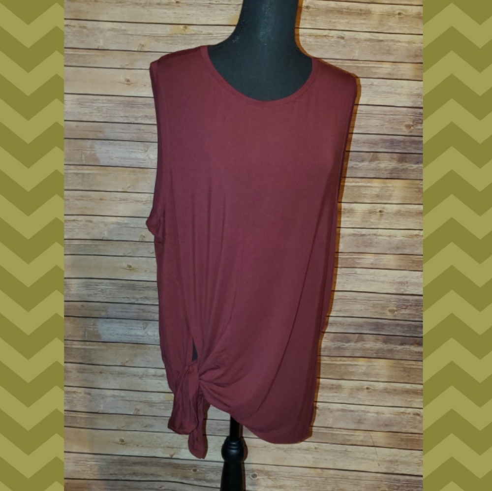 Fabletics Alia Tied Tank- XXL